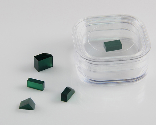 Кристаллы V3+:YAG